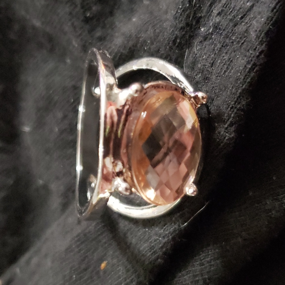 BRAND NEW RING SIZE 10